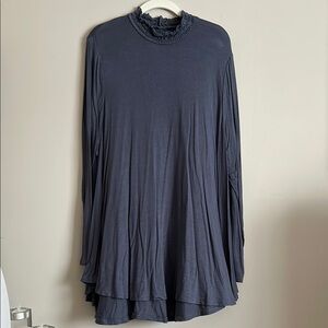 Lane Bryant 18/20 Dark Gray Blue Long Sleeve Tunic with Detailed Ruffle Neckline